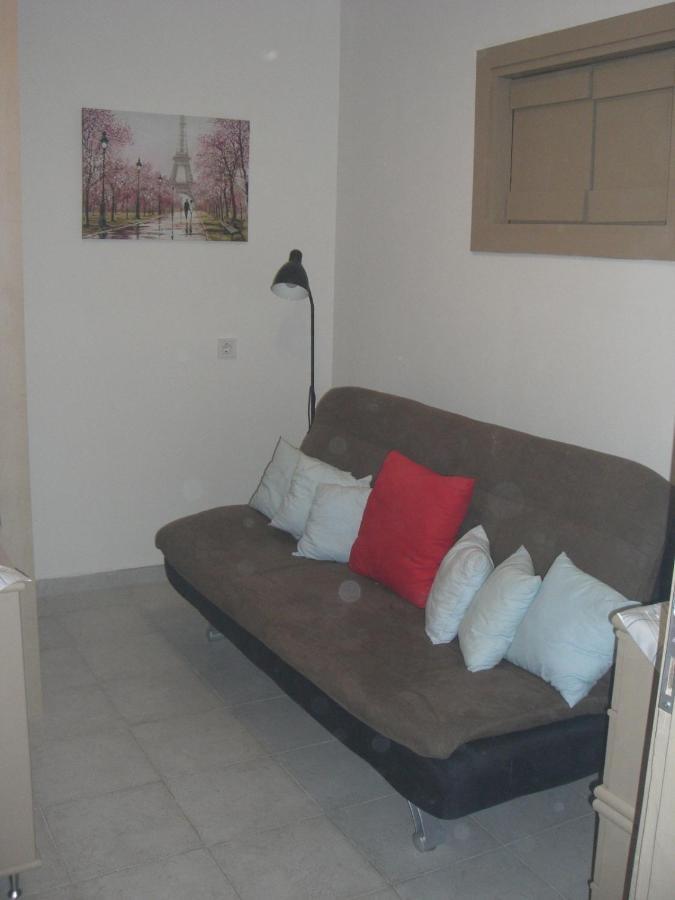 Quiet Sykies Center Apartment *