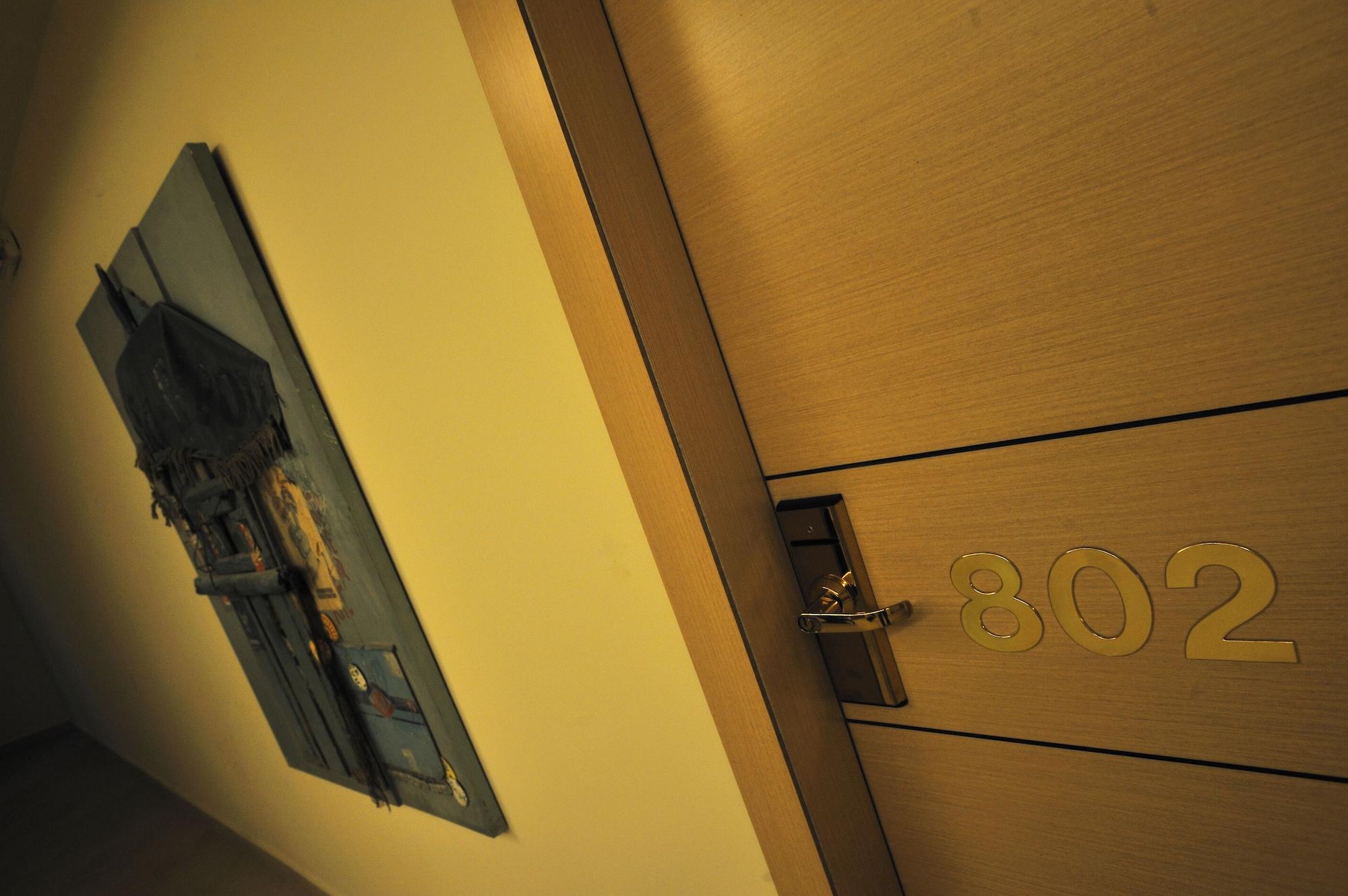 Astoria Hotel 3*