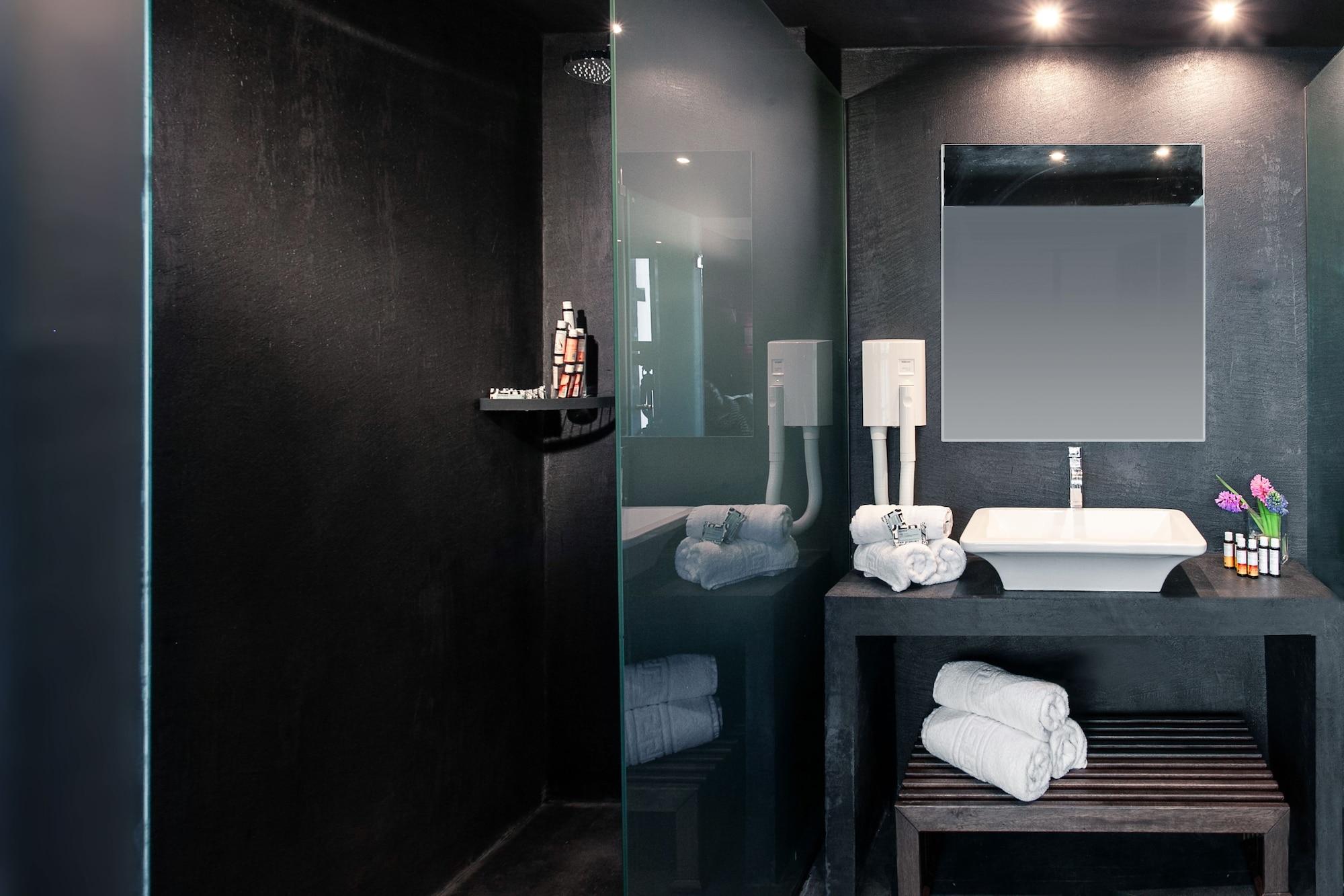 Diamond Suites, Philian And Apartment *