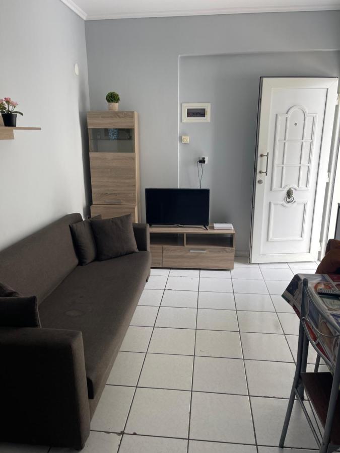 Dimitris House