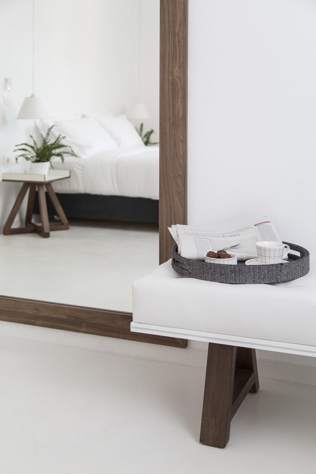 Monogram Hotel