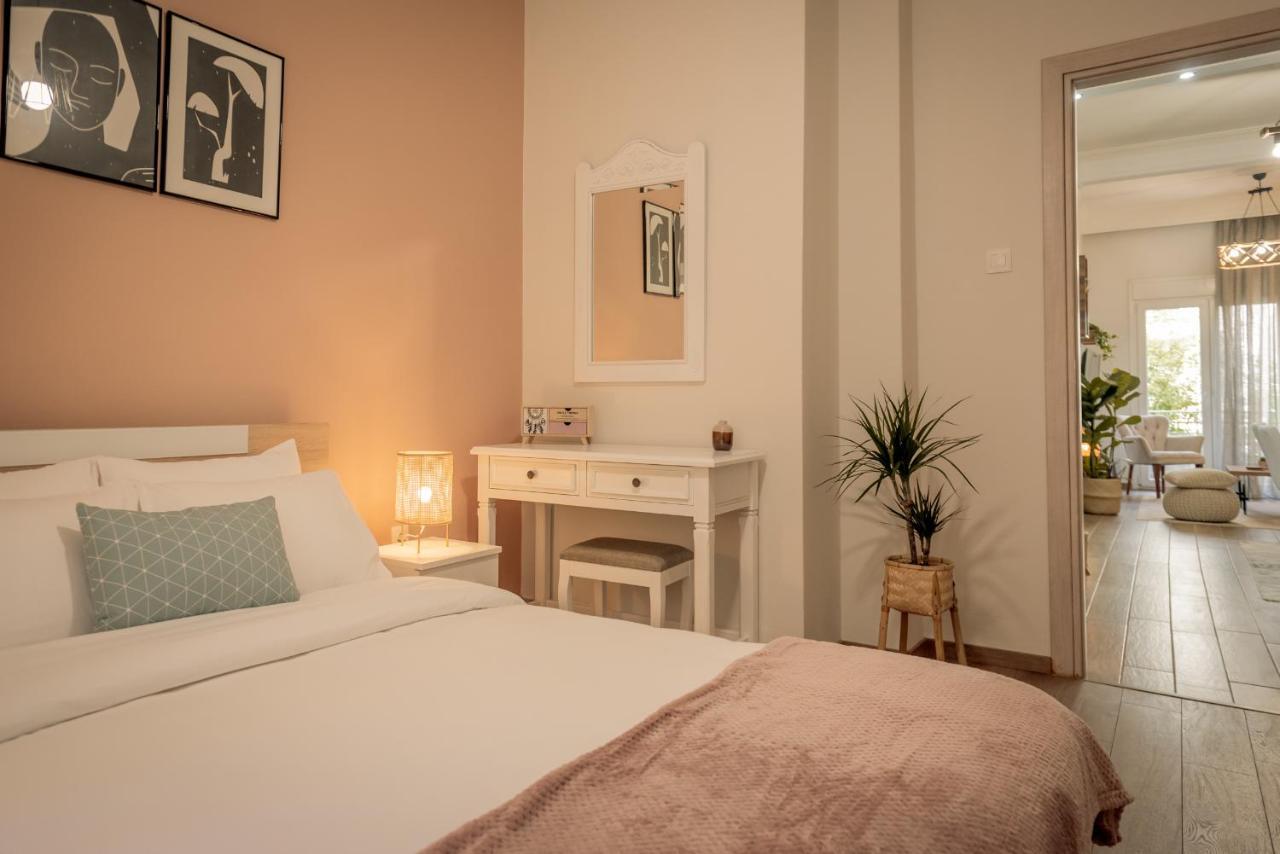 Aphrodite's On Agia Sofia Midas Apartment