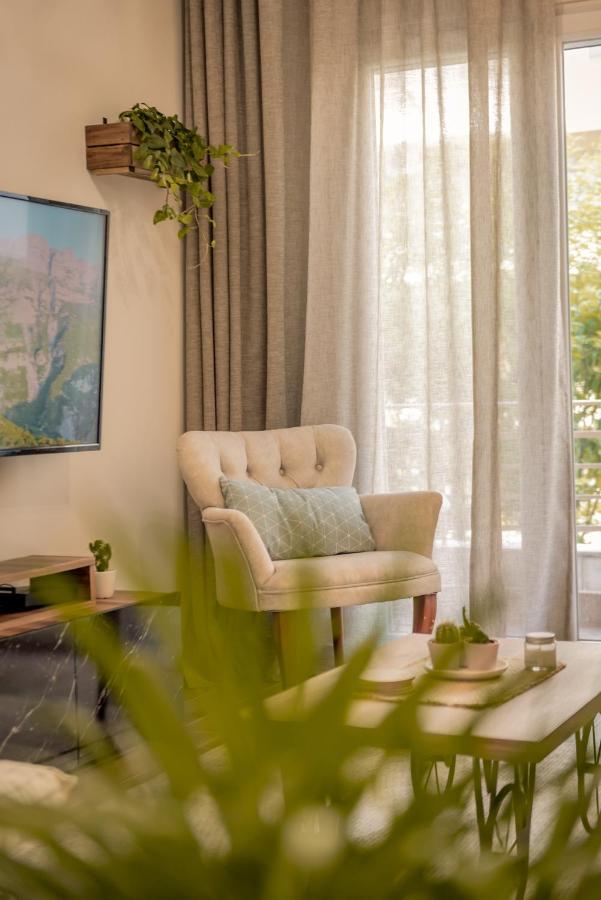 Apartment Aphrodite's On Agia Sofia Midas