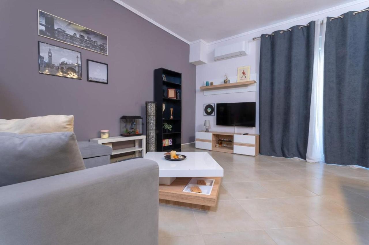Apartment Beautiful & Modern In Thessaloniki