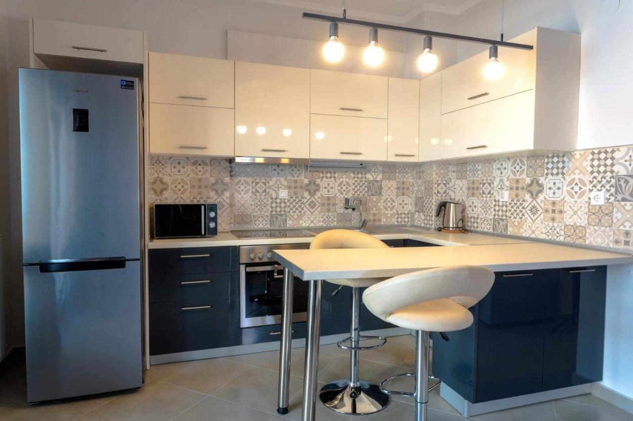 Beautiful & Modern In Apartment *