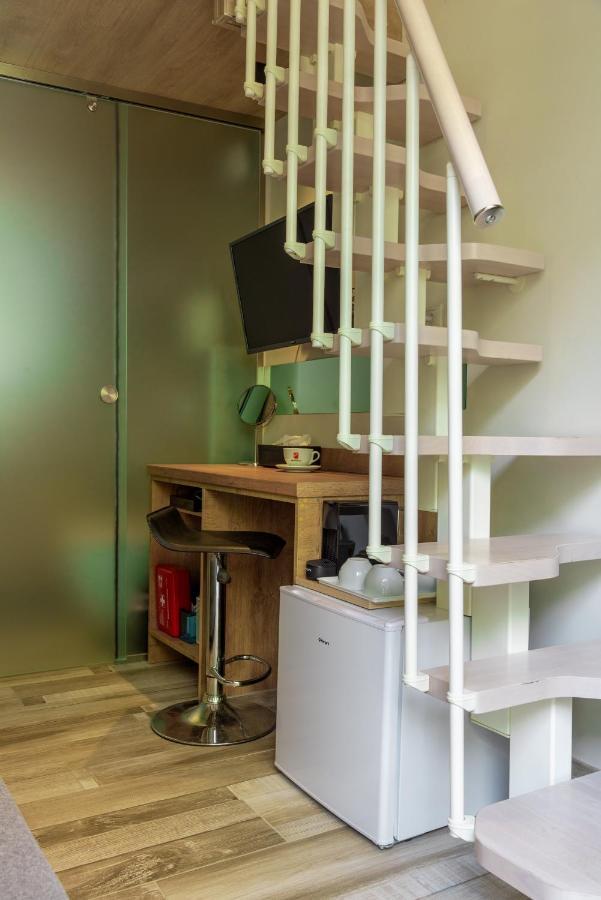 Apartment Blackhaus Young Mini *