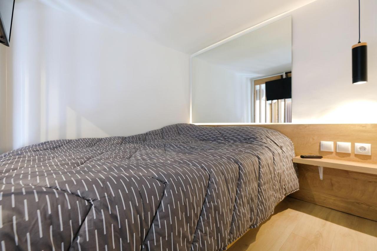 Apartment Blackhaus Young Mini