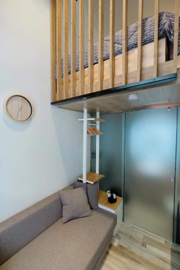 Blackhaus Young Mini Apartment