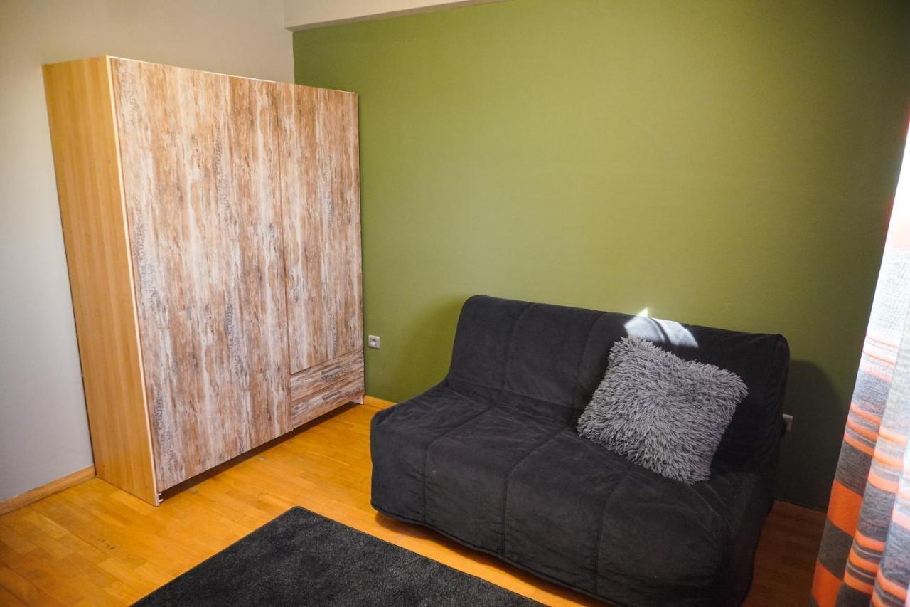 Westside Apartment, 2 Bdrms, Vesta Philoxenia Daire *