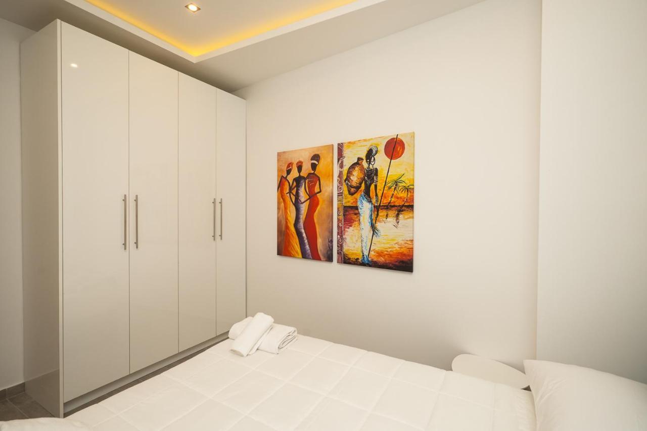 Philosophy Of Sofoclis Apartment