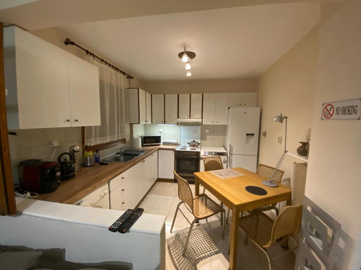 Apartment Ano Poli With Yard