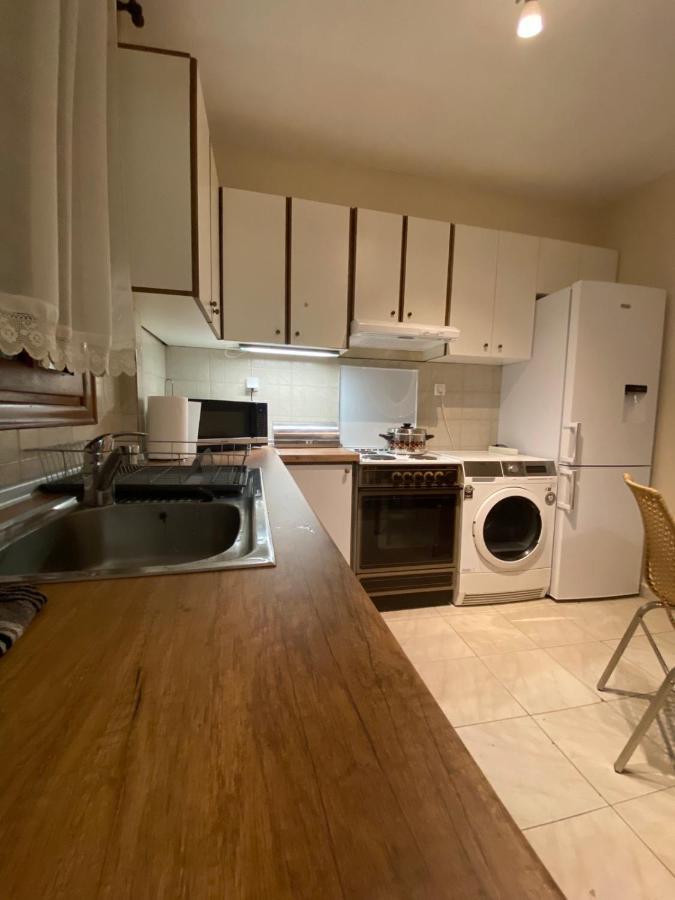 Apartment Ano Poli With Yard