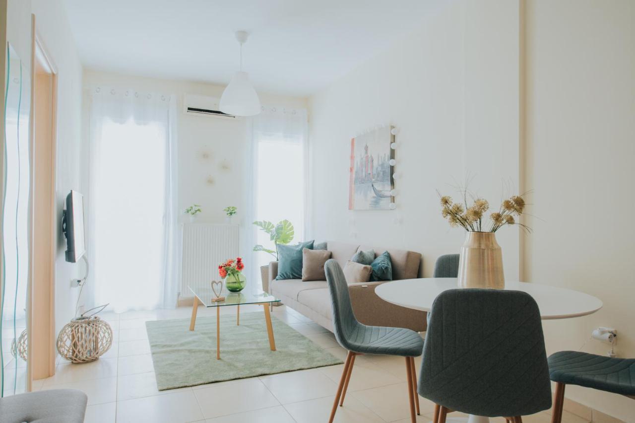 Apartment In The Heart Of *