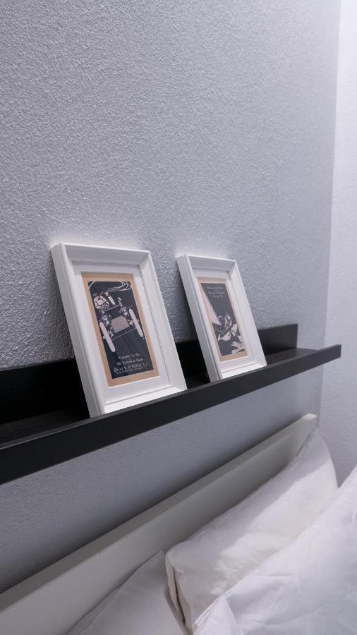 Apartment Discover_1 Modern Retreat At The Heart Of The