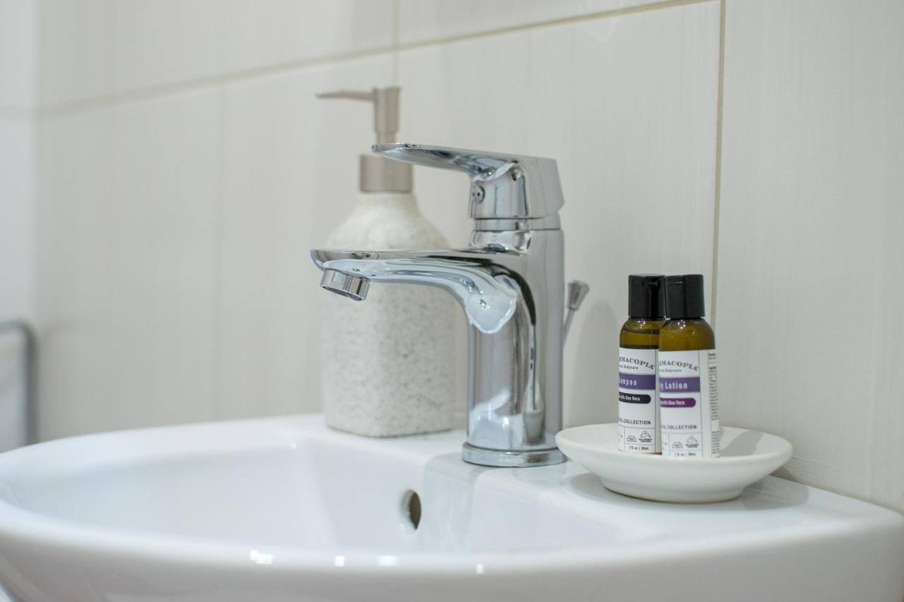 Apartment Discover_1 Modern Retreat At The Heart Of The Thessaloniki