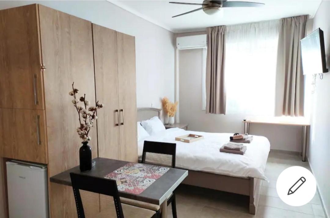 Apartment Ermou Street