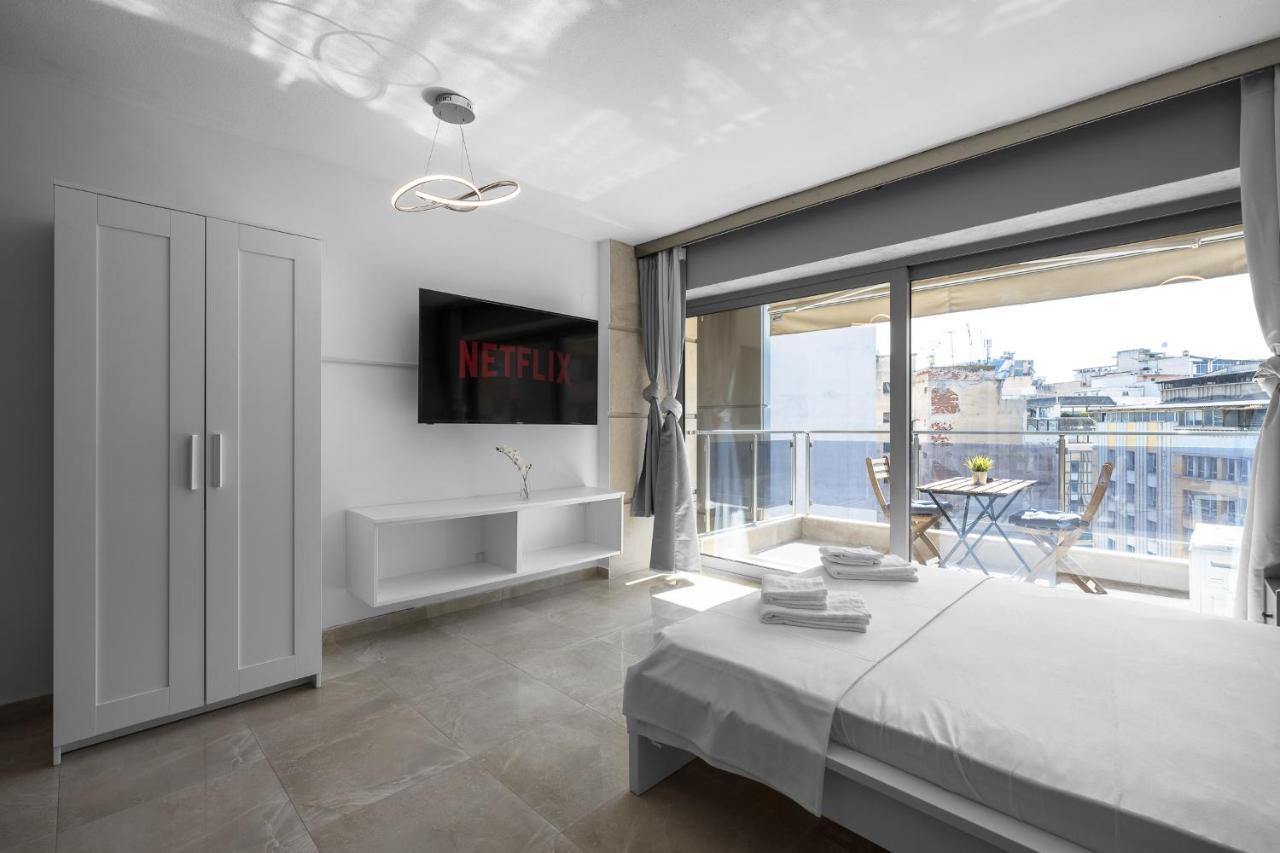 Cielo, The Luxury