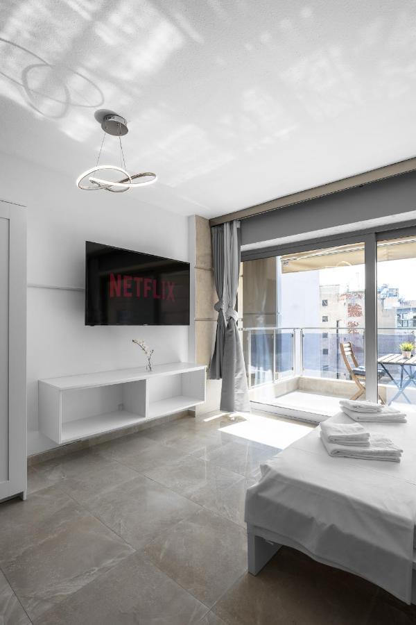 Cielo, The Luxury *