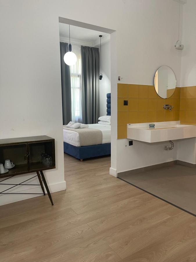 The Maroon Bottle Luxury 4* Thessaloniki