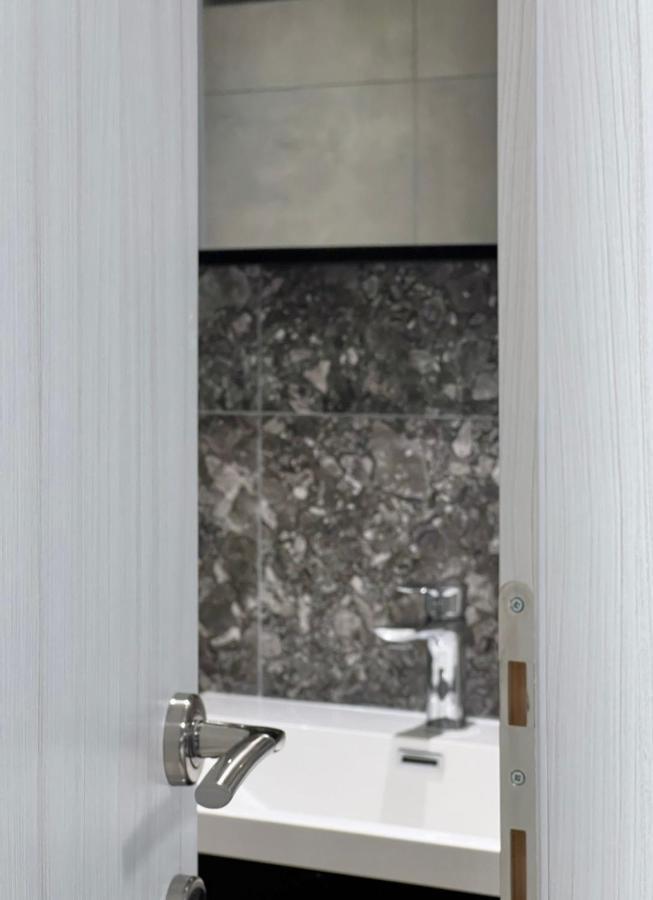 Aura V6 Outdated Appartement Thessaloniki