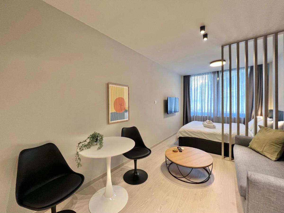 Appartement Aura V6 Outdated Thessaloniki