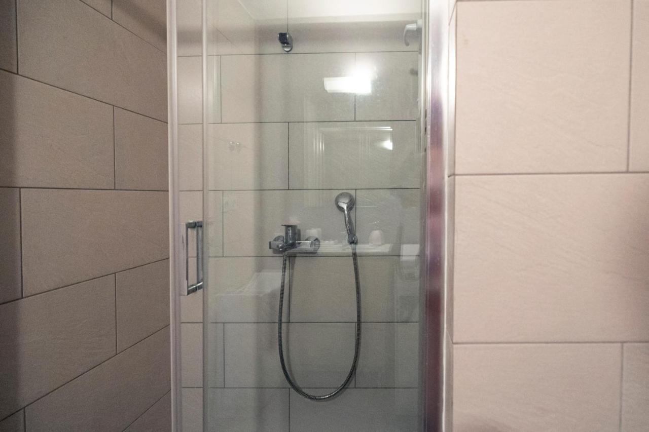 Delmare Mqueen Apartamento