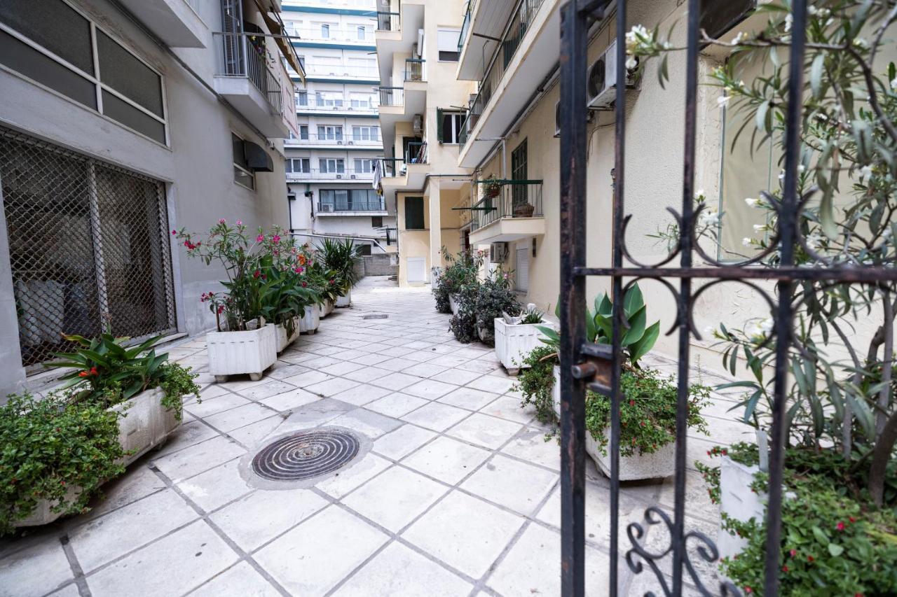 Delmare Mqueen Apartamento Tessalónica