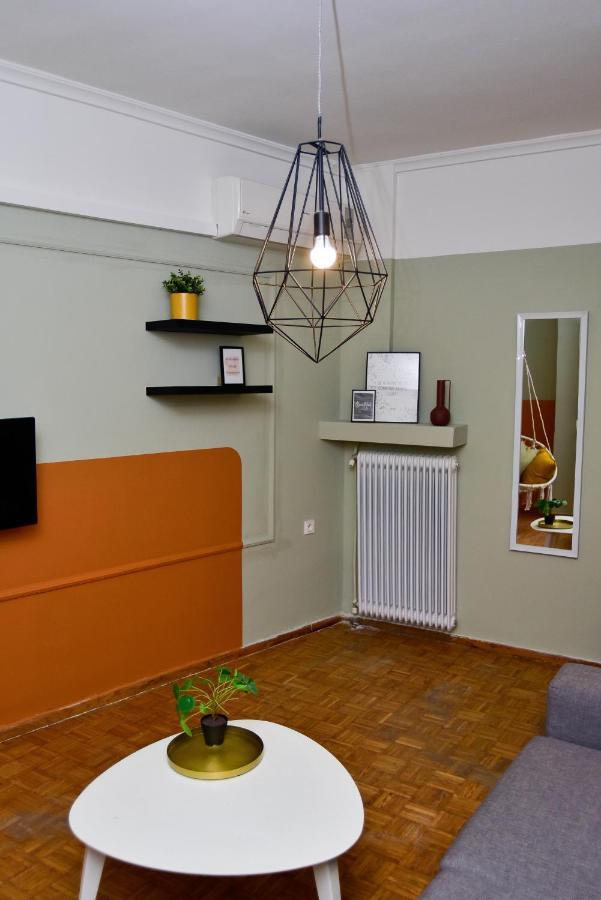 Colourful & Family-friendly Flat With A Funky Swing! *