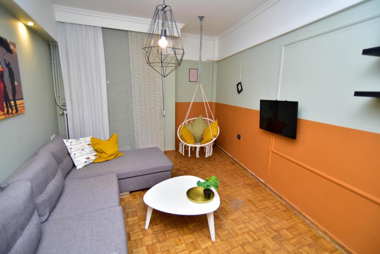 Colourful & Family-friendly Flat With A Funky Swing! Apartment Thessaloniki