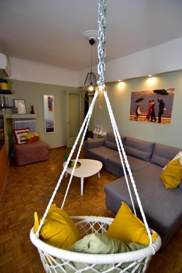 Colourful & Family-friendly Flat With A Funky Swing! Apartment *