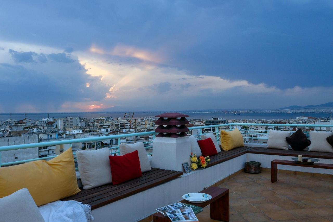 Living Exceptionally * Thessaloniki