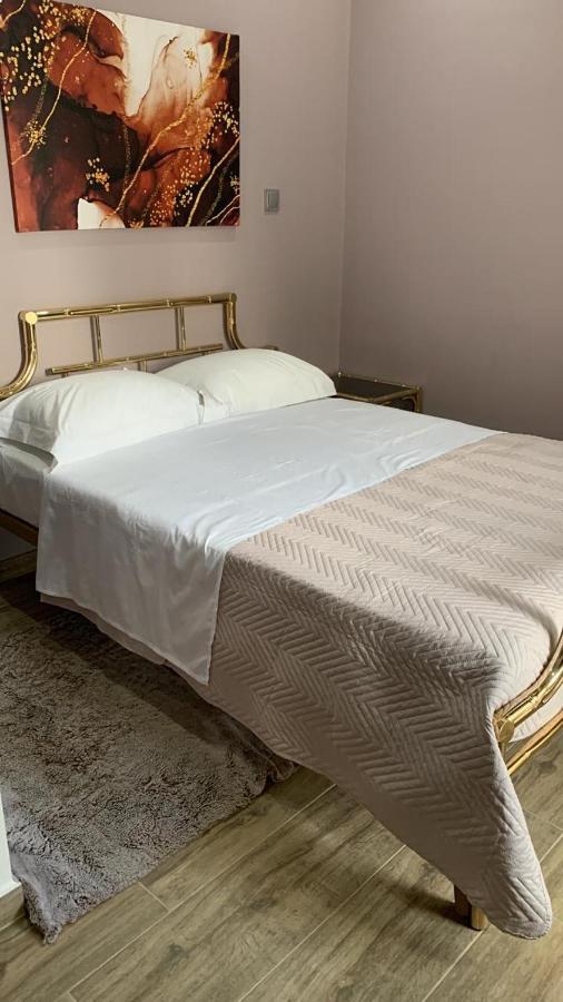 Apartment Comfort And Seaview Nea Paralia