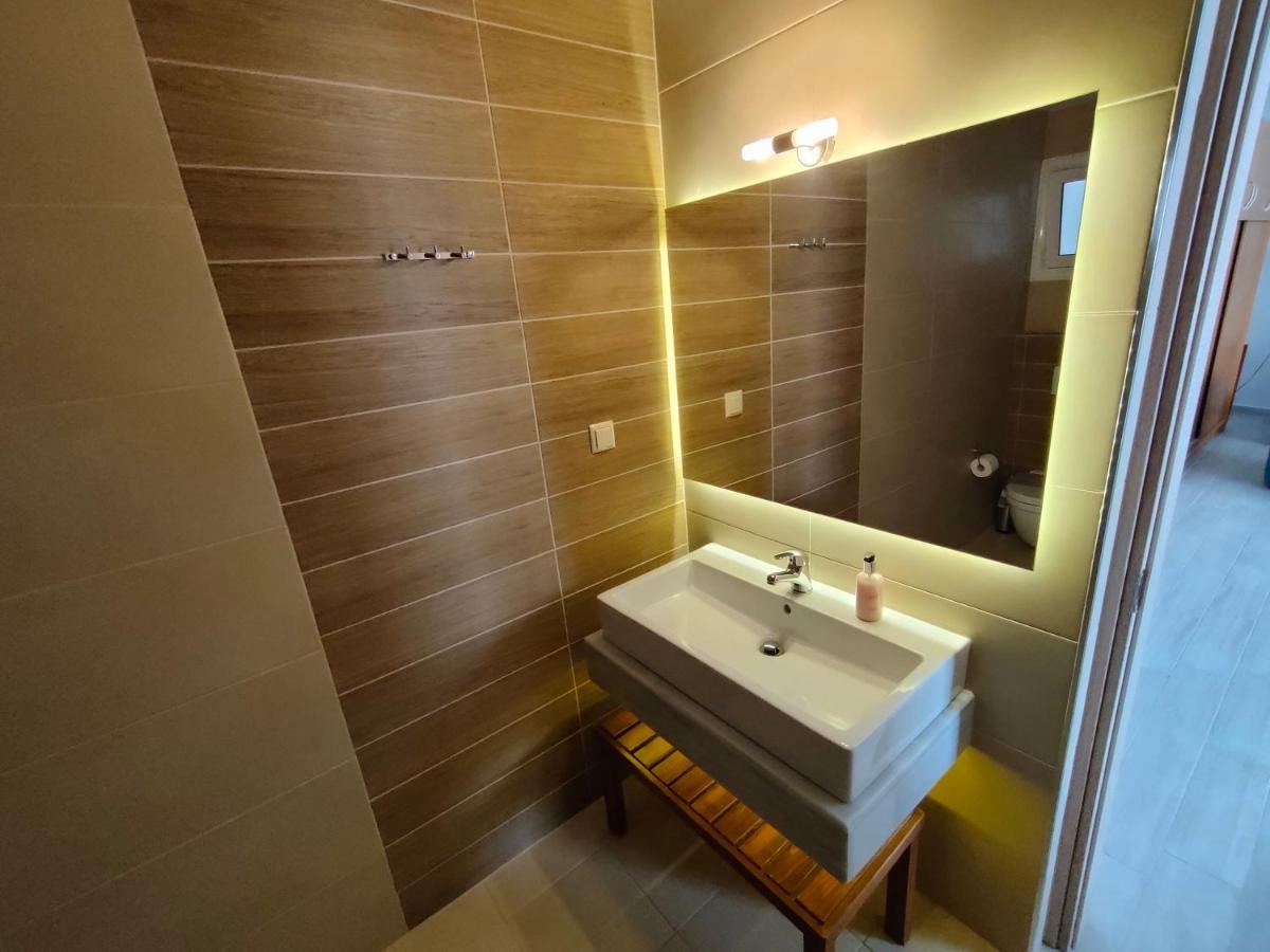 La Place De La Gare - New Subway Station Apartment Thessaloniki