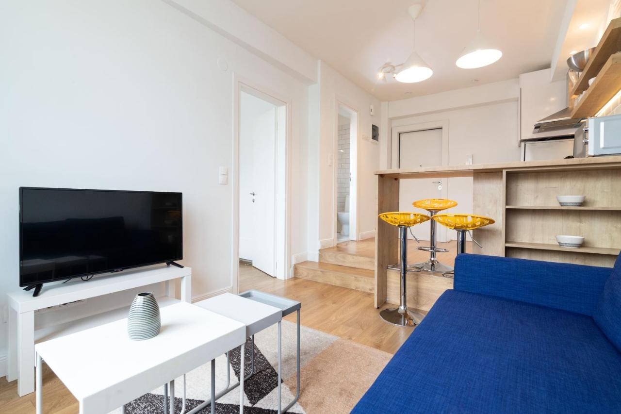 F & B Collection - Close To Aristotelous Sq