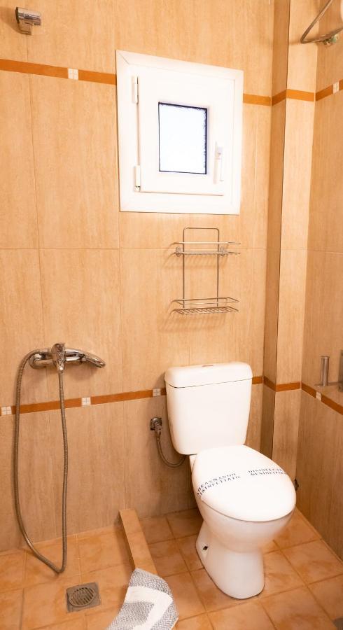 Modern For 2 Ppl In Apartment *