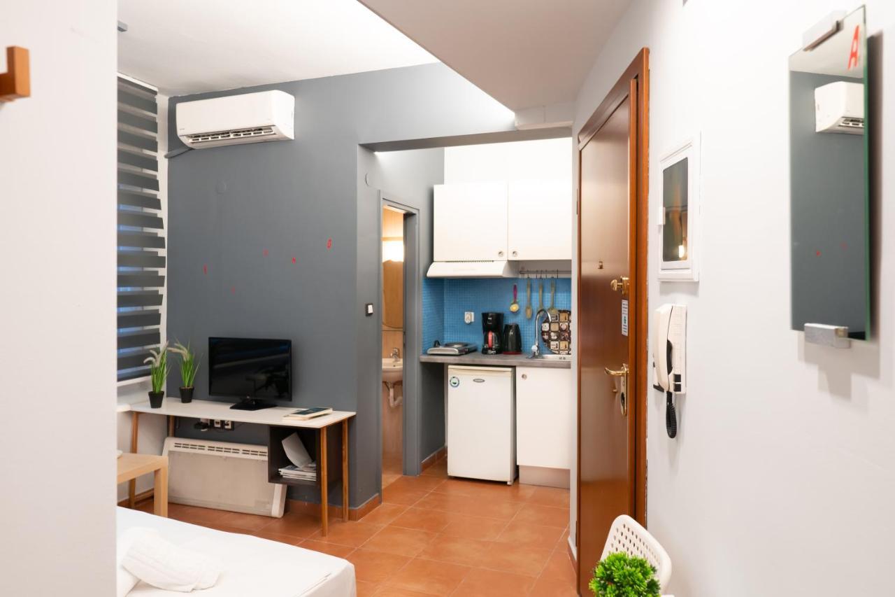 Apartment Modern For 2 Ppl In *