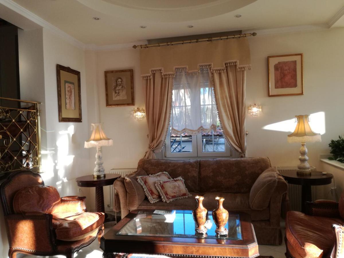 πολυτελής με θέα τον θερμαϊκό Villa *