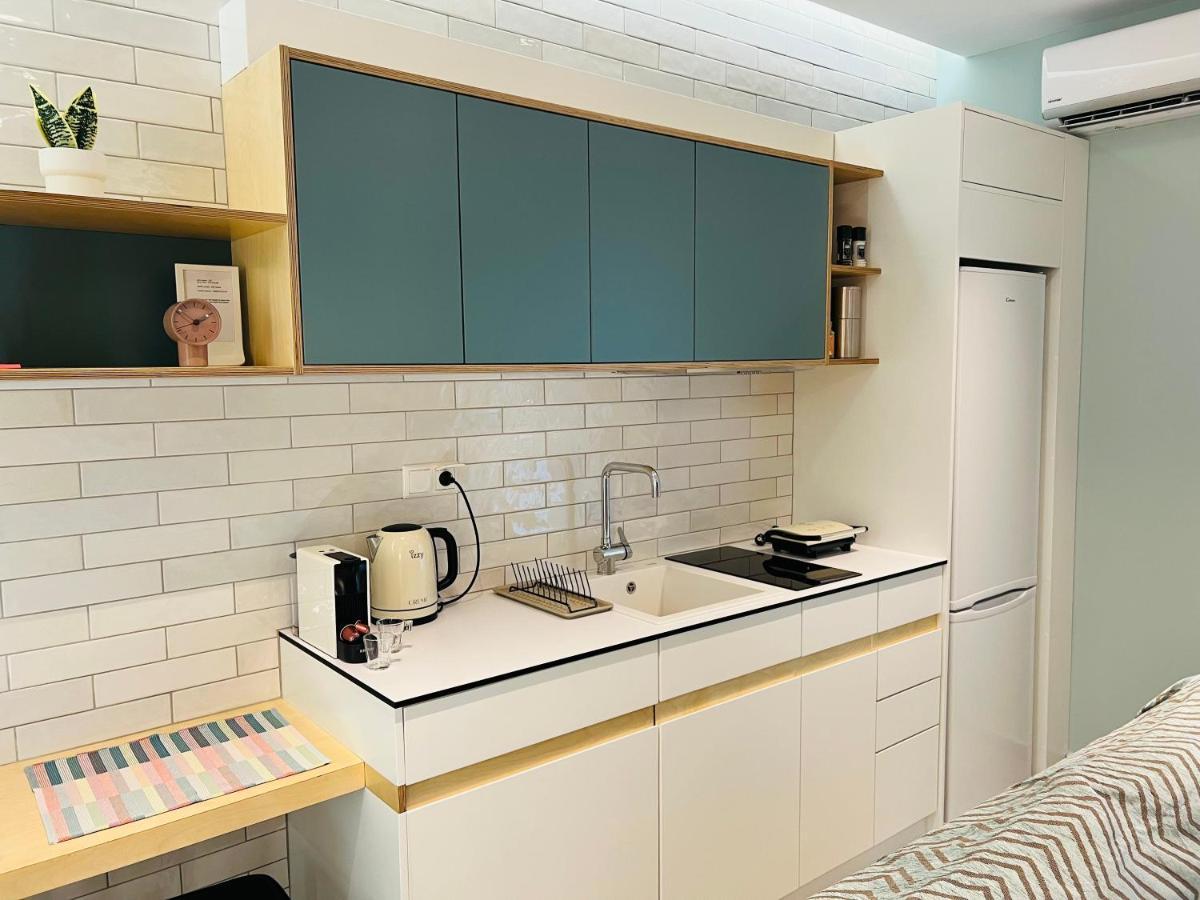 Bright And Modern Downtown Apartamento