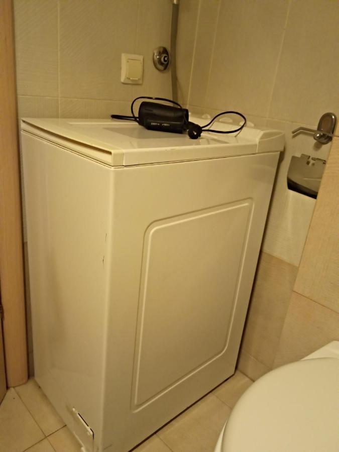 Căn hộ 3 Min From Central Station Free Parking