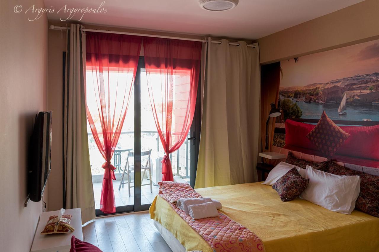 Aslanis Luxury Suites -Theme Studio Anatoli