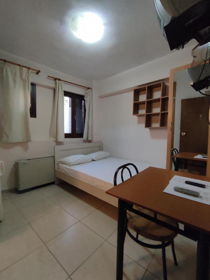 Kapsalas Apartment *