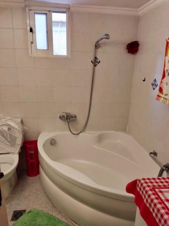 Marys House , Lovely 2-bedroom *