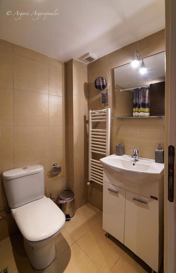 Aslanis Luxury Suites - Theme Studio Thessaloniki Apartment