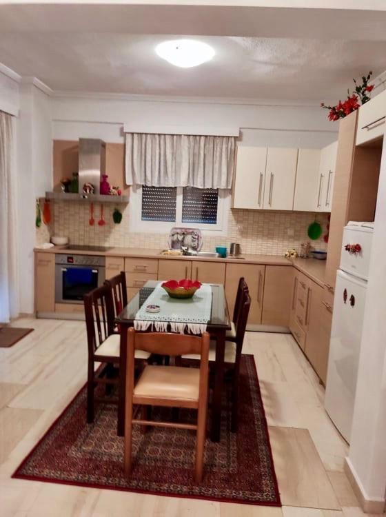 Marys House , Lovely 2-bedroom Daire
