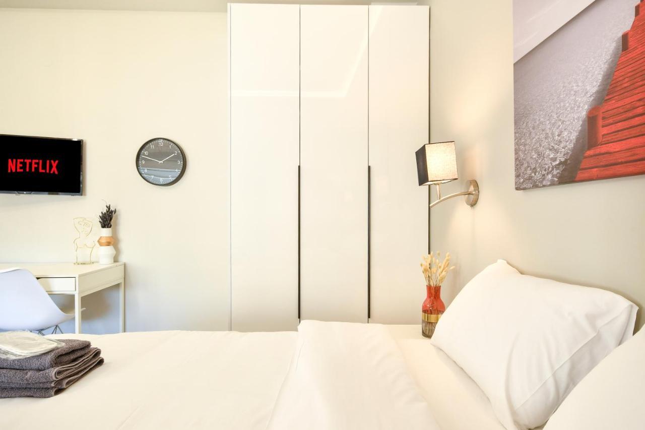 #skgh Amellie & αtlanta & Apollonia Suites - Navarinosquare View Thessaloniki