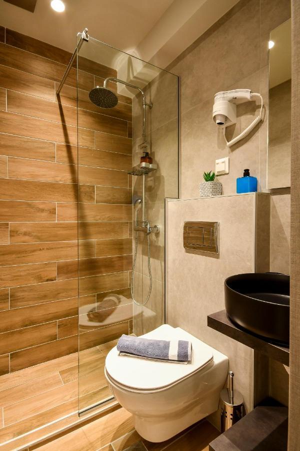 #skgh Amellie & αtlanta & Apollonia Suites - Navarinosquare View * Thessaloniki