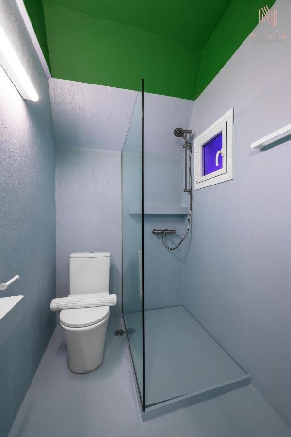 Colorful, Nilie Hospitality Mgmt Apartment