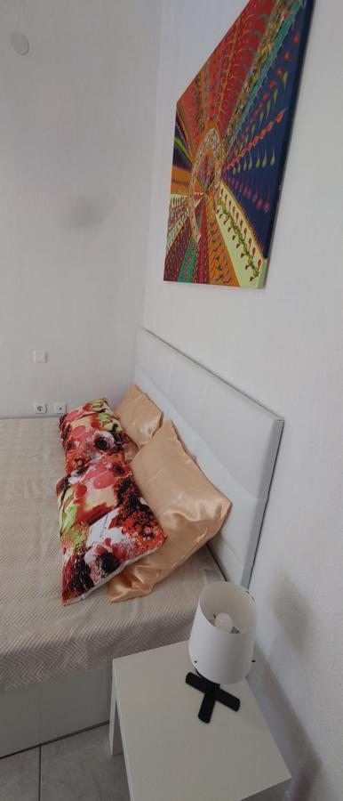 Apartment Art House 1 *