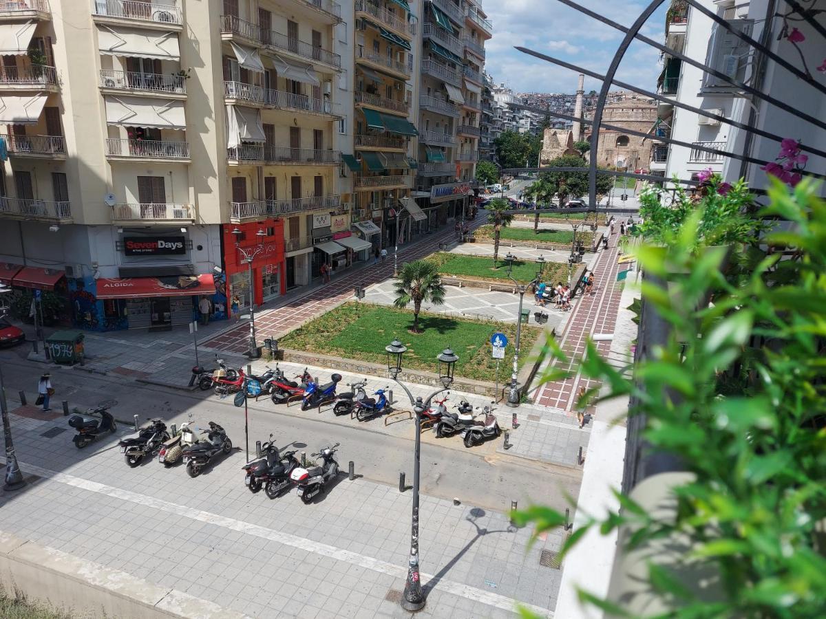 Nava In The Center Of Thessaloniki