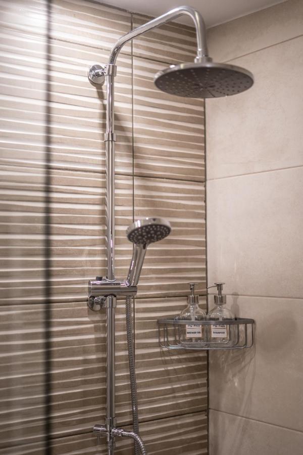 West Walls Sea View Studio A3 *